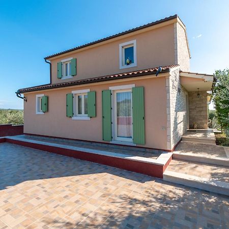 Villa Nona Marija Sveti Lovreč Pazenatički Extérieur photo