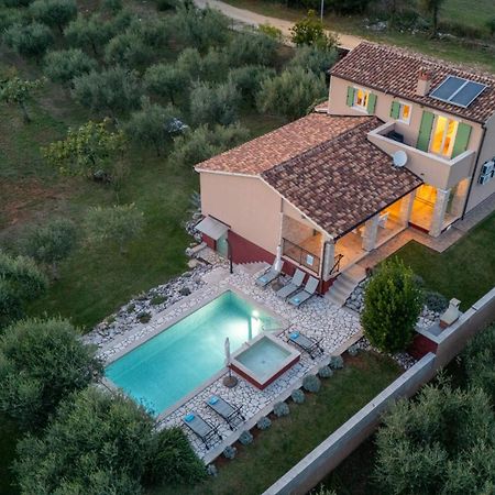 Villa Nona Marija Sveti Lovreč Pazenatički Extérieur photo