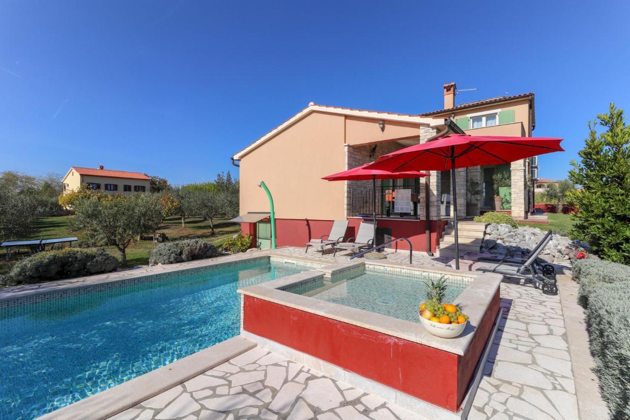 Villa Nona Marija Sveti Lovreč Pazenatički Extérieur photo