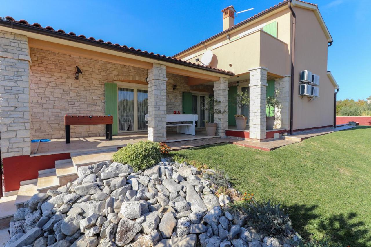 Villa Nona Marija Sveti Lovreč Pazenatički Extérieur photo