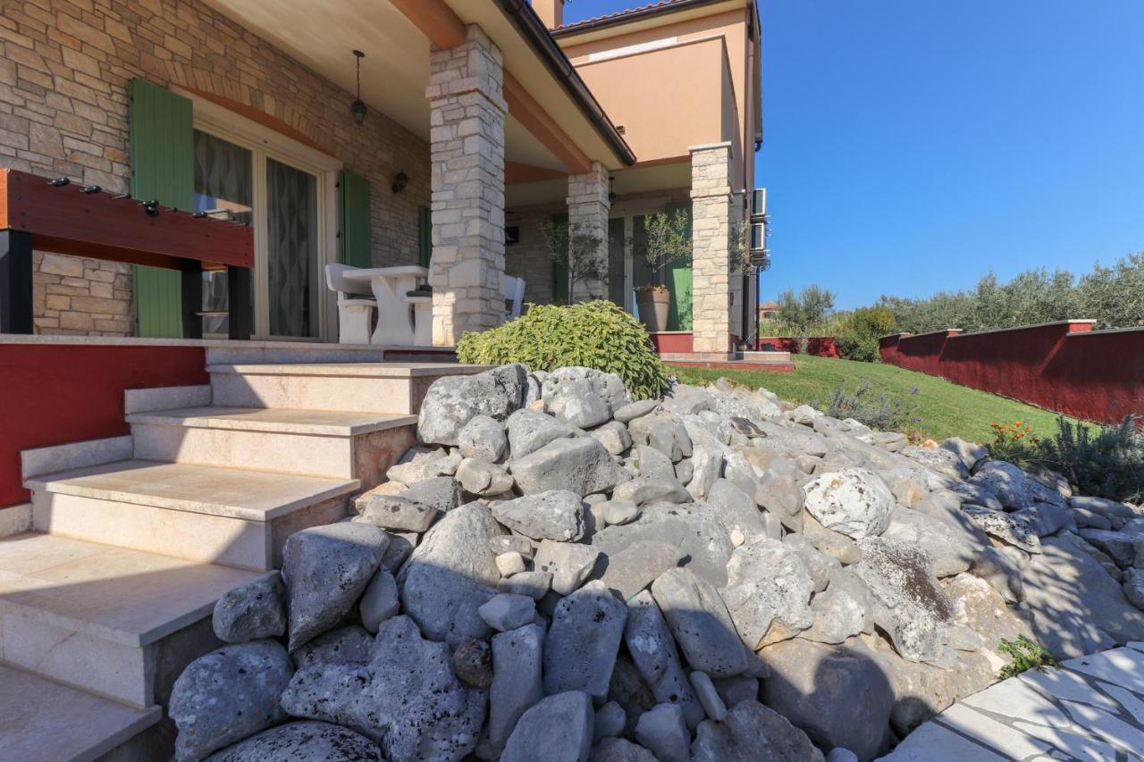 Villa Nona Marija Sveti Lovreč Pazenatički Extérieur photo