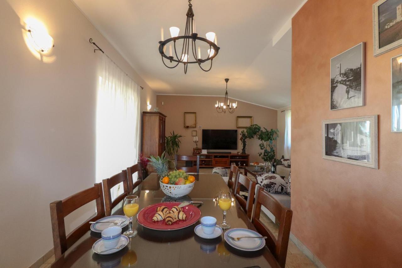 Villa Nona Marija Sveti Lovreč Pazenatički Extérieur photo